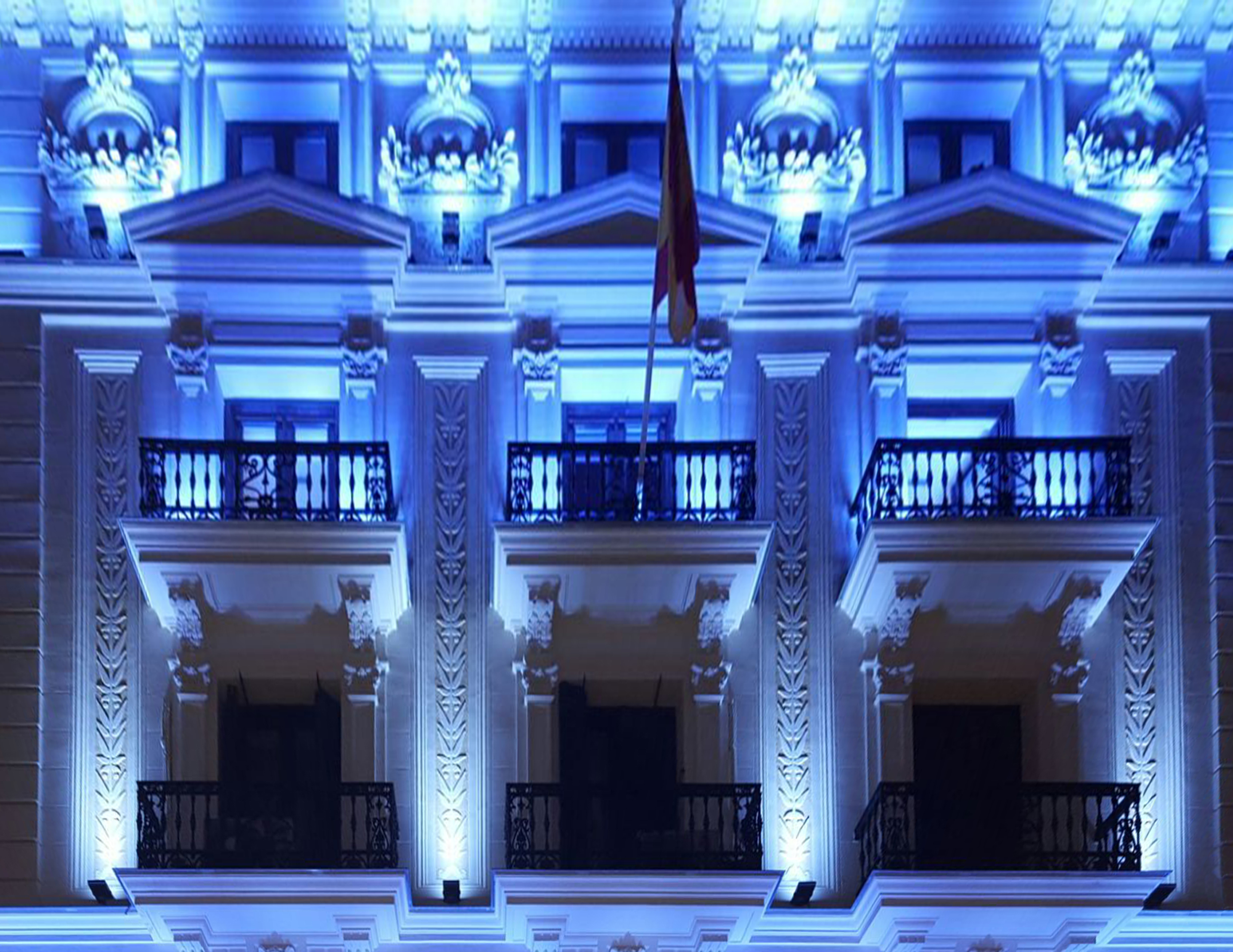 Imagen de portada del curso Jornada sobre iluminación exterior. Fibra óptica, led y su control. 